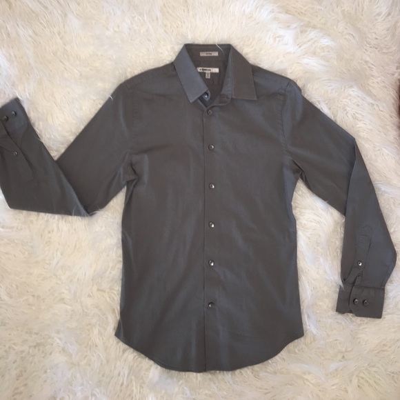 Men’s Express Fitted Dress shirt - Picture 2 of 2